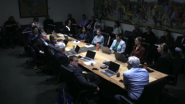Overland Park Residents Favor Tree Symbol in City Branding Discussion