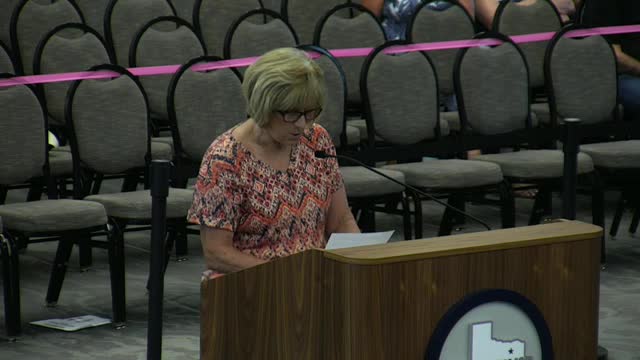 Public Comment Highlights Failures in School Ratings and Enrollment Challenges