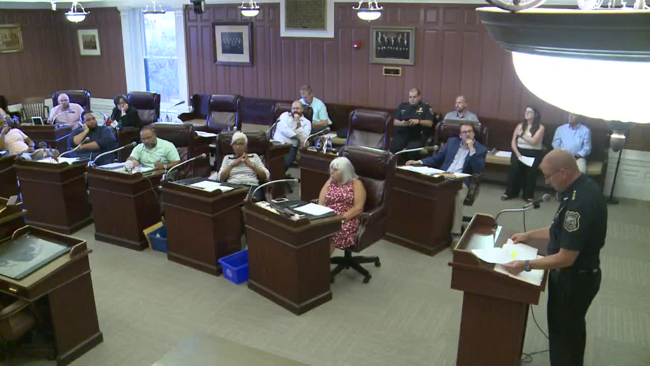 Counselor Lopes questions demolition costs and budget management for remaining structures