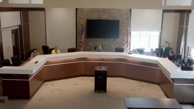 Board of Aldermen votes to enter closed session to review city administrator candidates