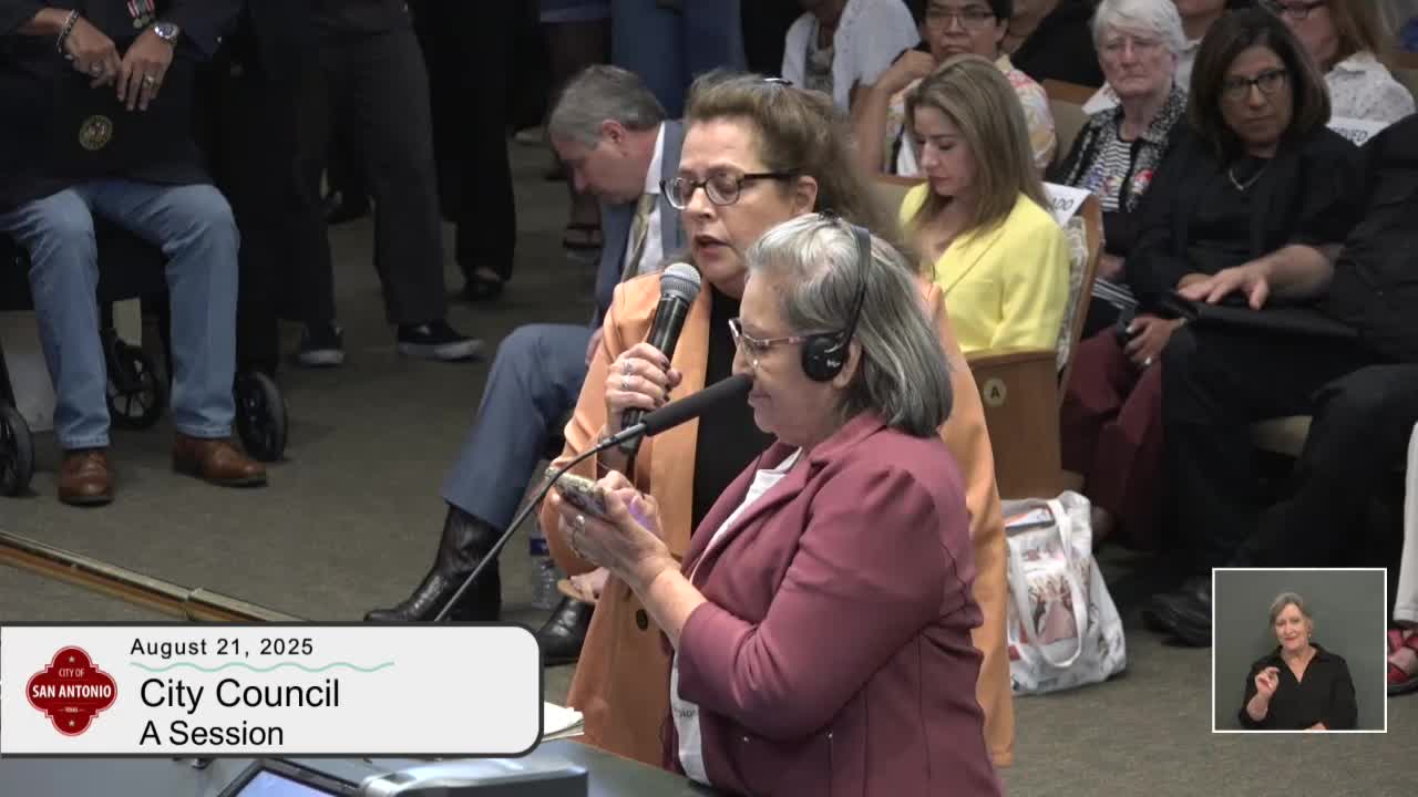 East Side Workers Highlight Wage Issues Amid City’s Tequila Tourism Appeal