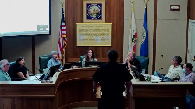 Chief Cooper addresses community concerns during public meeting