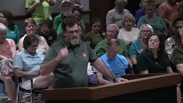 Benbrook residents urge city council to reject floodplain rezoning proposal