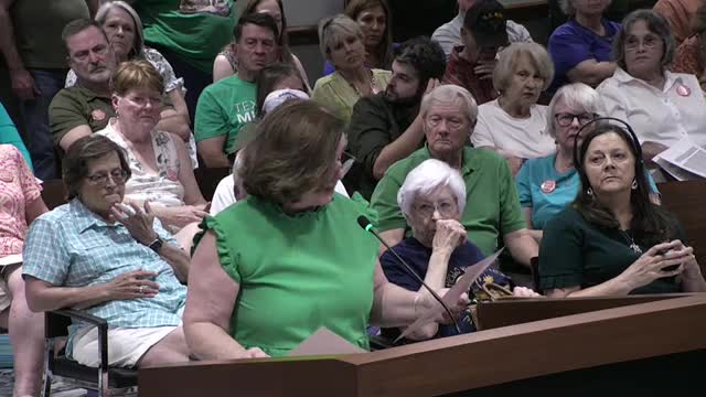 Residents Oppose La Cantera Zoning Changes for High Density Housing