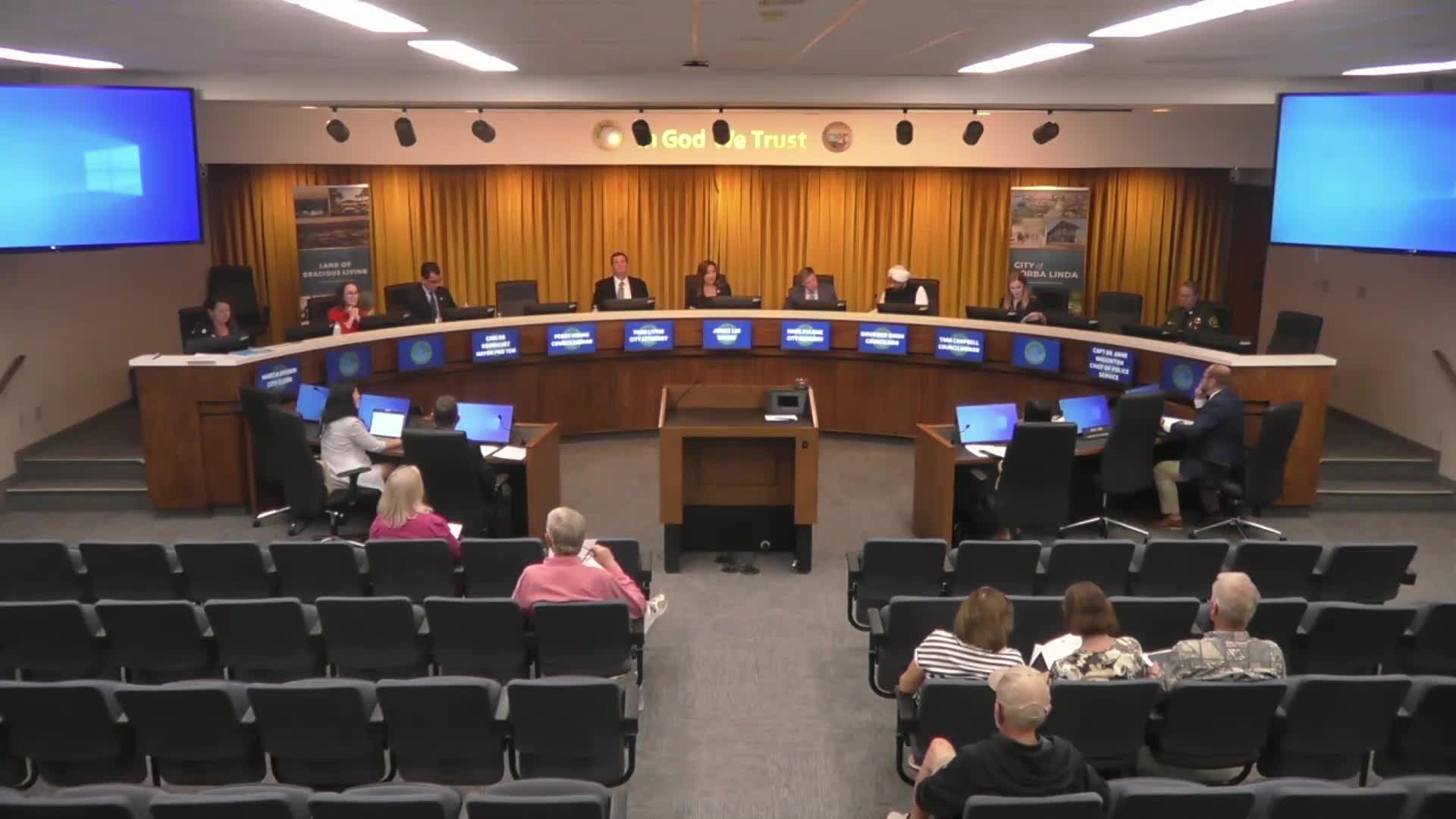 Council hears update: short‑term rentals remain banned; city monitoring resources available if demand surges