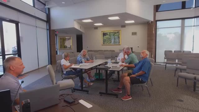 Advisory group debates market-positioning for Carefree town center; ULI, events and developer incentives discussed