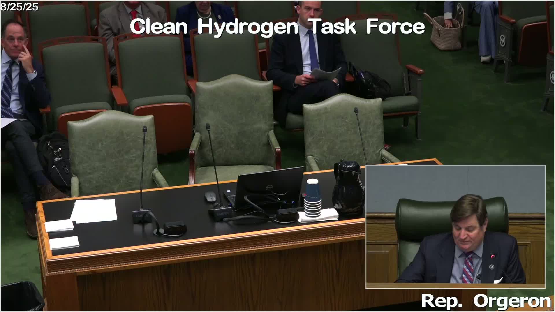 Senator Cassidy discusses clean hydrogen initiatives at Louisiana task force meeting