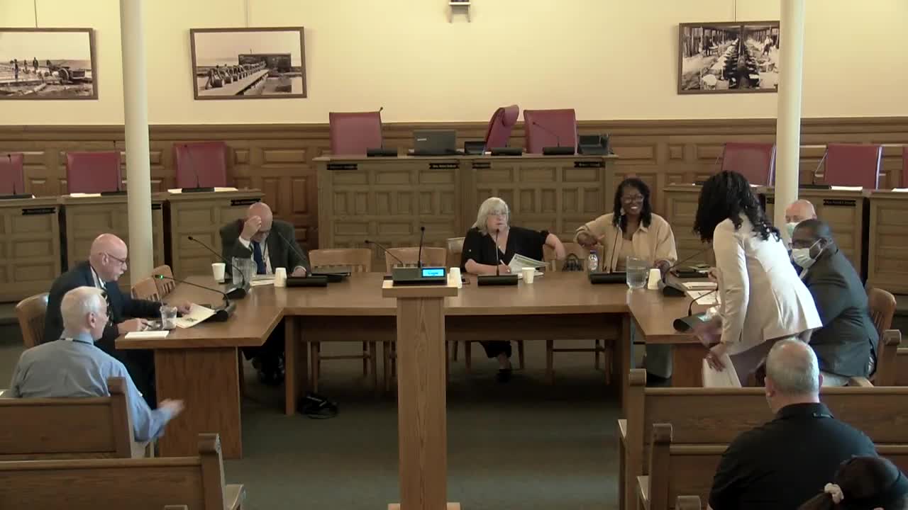 School Board Discusses Distance Learning and Budget Adjustments for High School Students