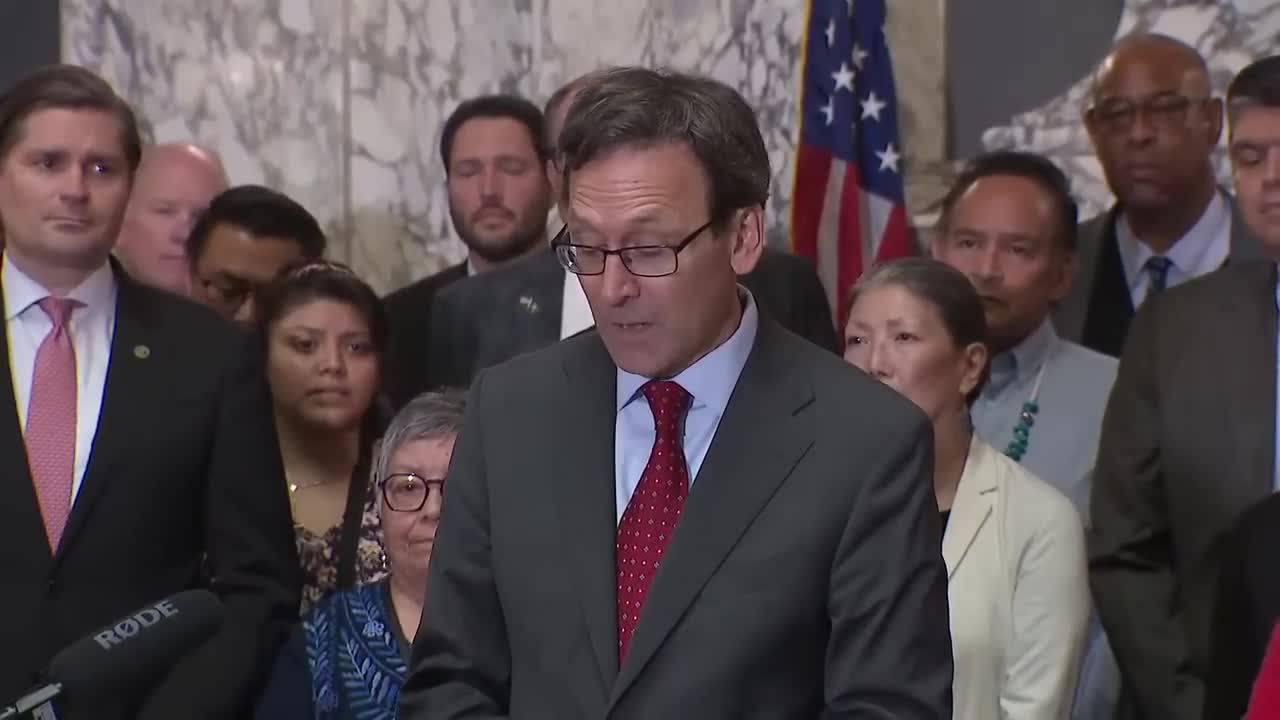 Washington State Governor Responds to Bondi's Immigration Enforcement Threats