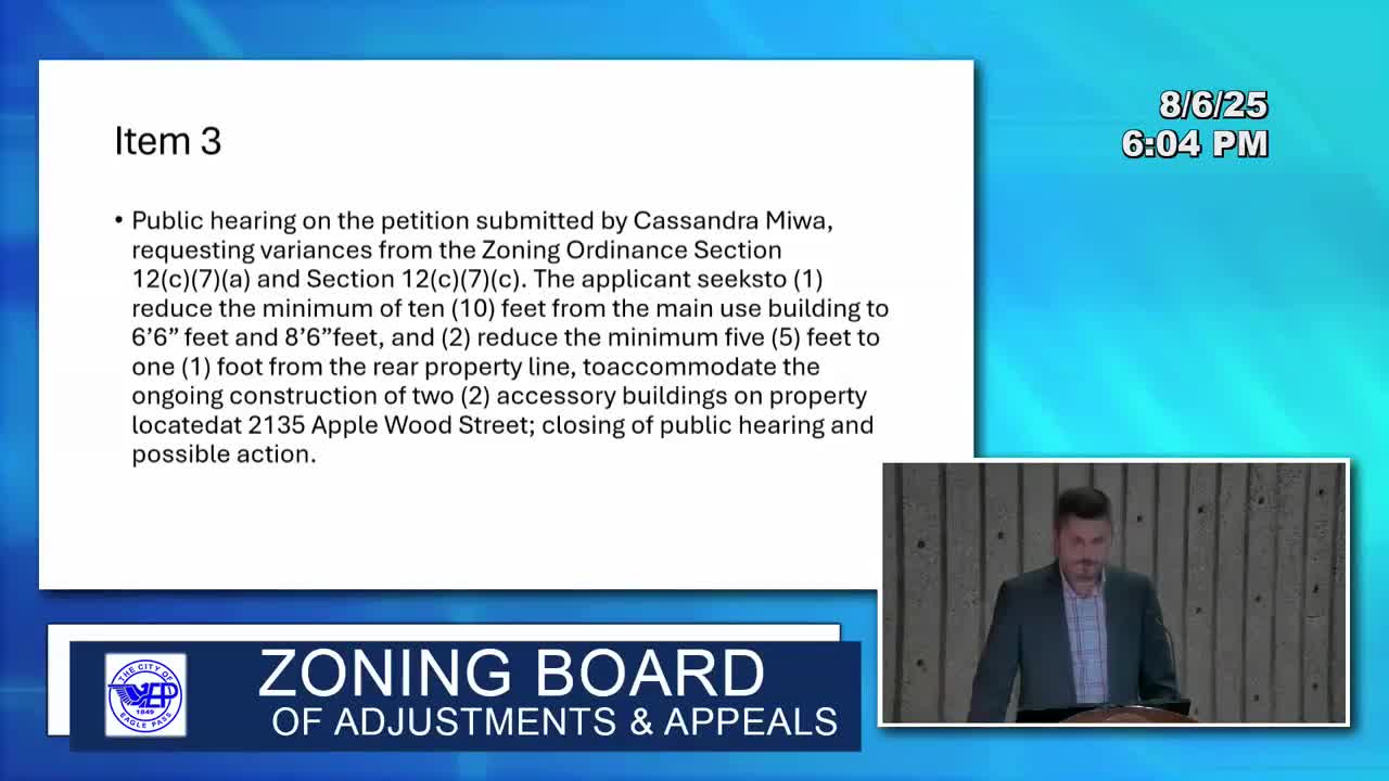 Commission approves variances for batting-cage and palapa structures at 2135 Applewood Street with no-fee condition