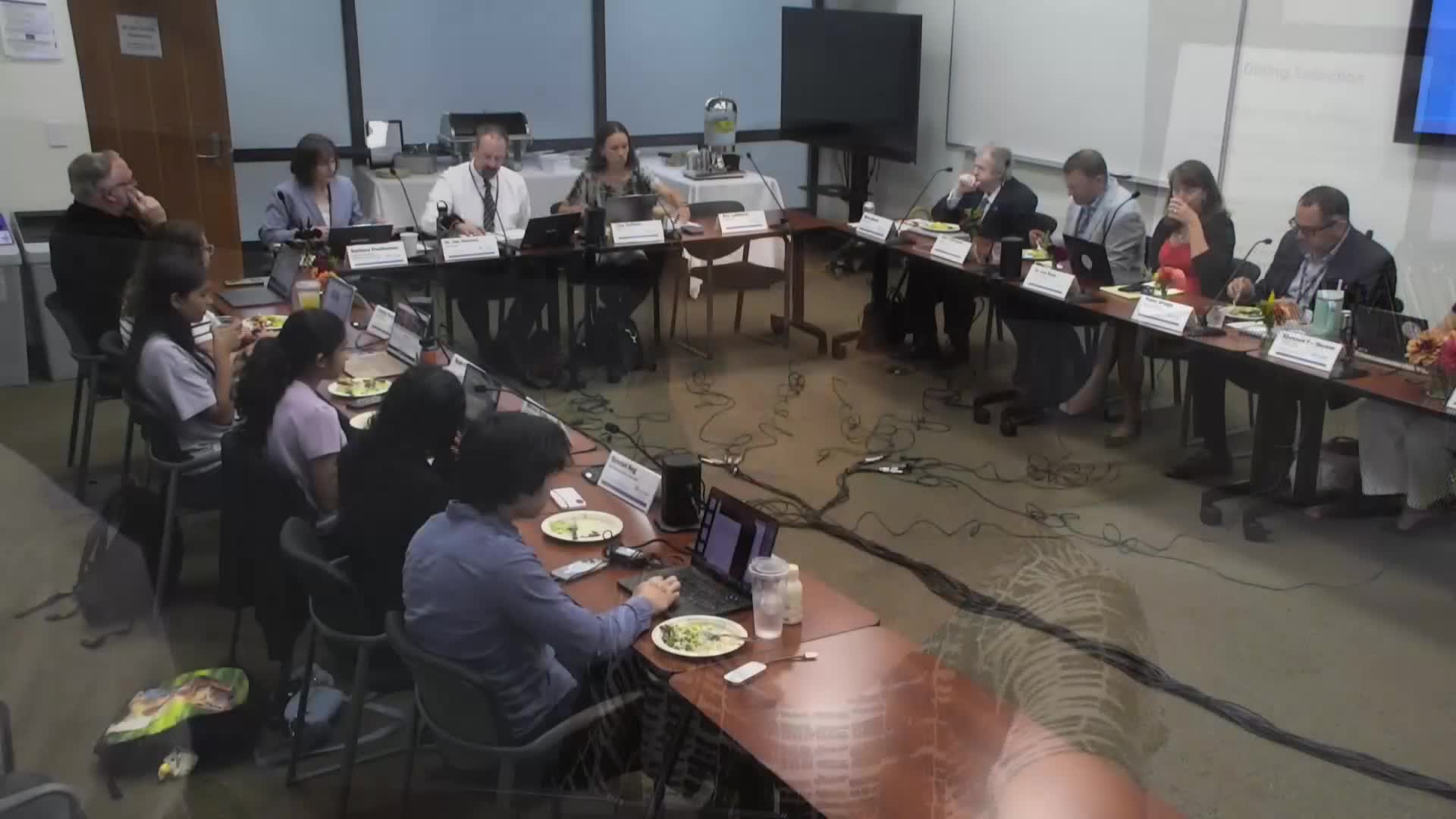 Superintendent recommends delaying Redmond boundary process after capacity review