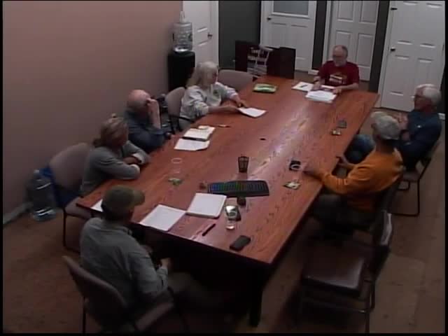 Town Council Reviews Fertilization Contract for Farm Field Before Frost Deadline