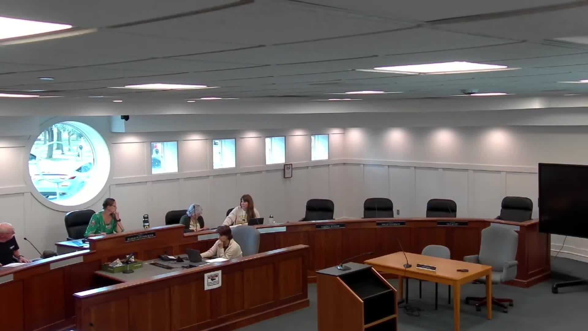 City Council Agrees to Update Tree Planting List and Review Ad Removal Process