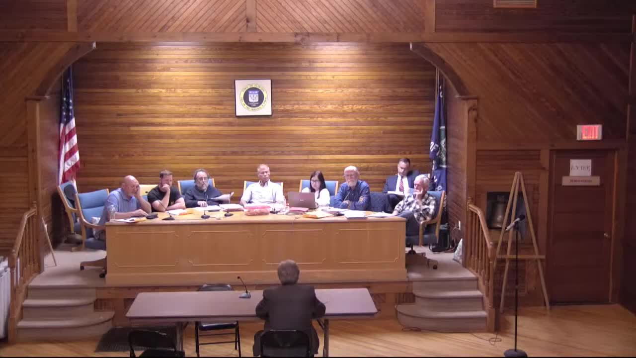 Hyde Park Officials Debate Planning Board's Authority on Project Approval