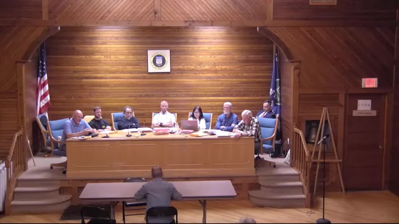 Residents Support 6 Senses Project During Clinton Town Comprehensive Plan Discussion