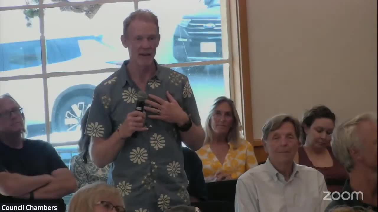 Laguna Beach Residents Propose Community Solutions for Parking Challenges