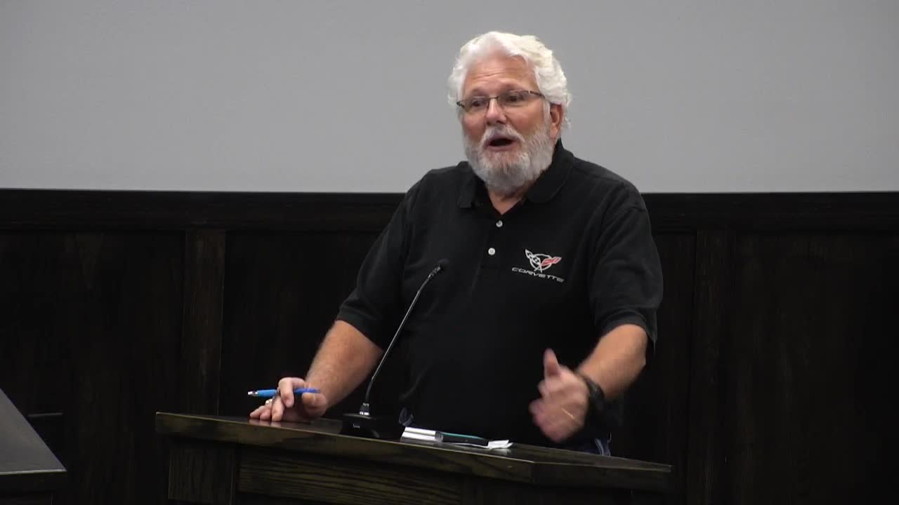 Councilman Hobbs raises concerns over developer oversight during city meeting
