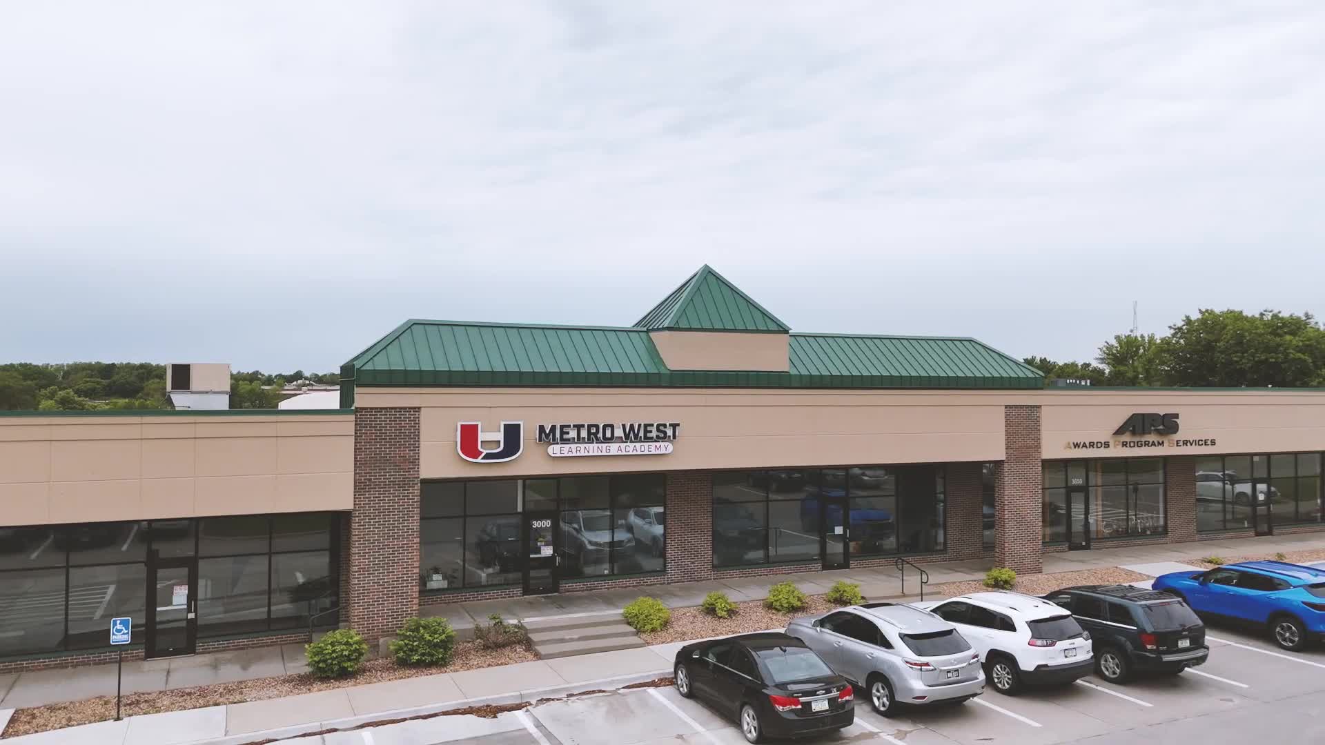 Metro Lehi Achieves 95 Percent Graduation Rate as Spotlight School for Alternative Education