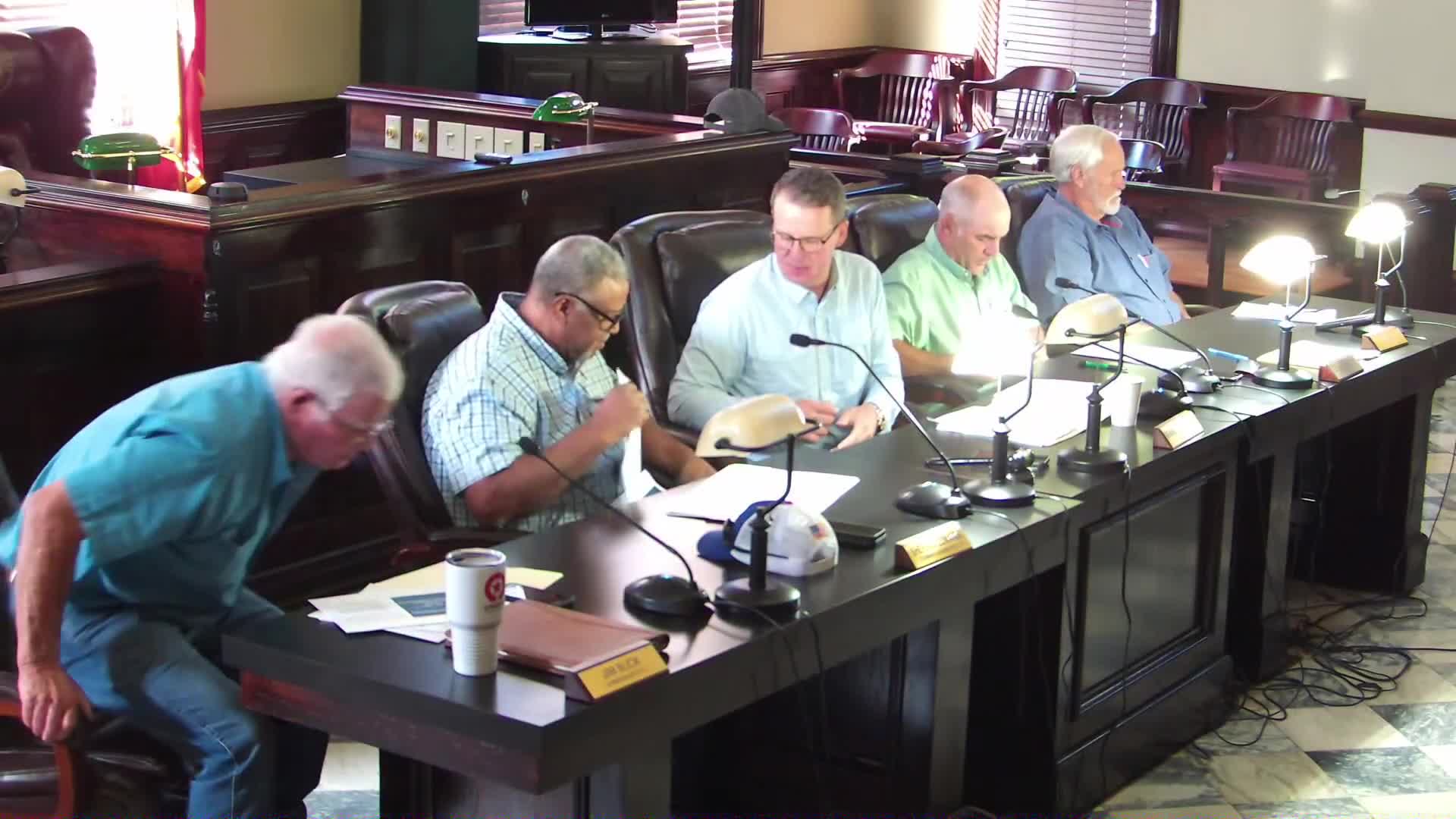 Resident asks Erath County to explore Chapter 391 subregional planning commission for proposed transmission lines