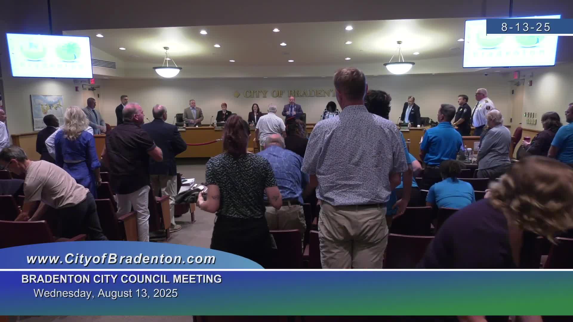 Bradenton City Council Begins Meeting with Invocation for Community Guidance