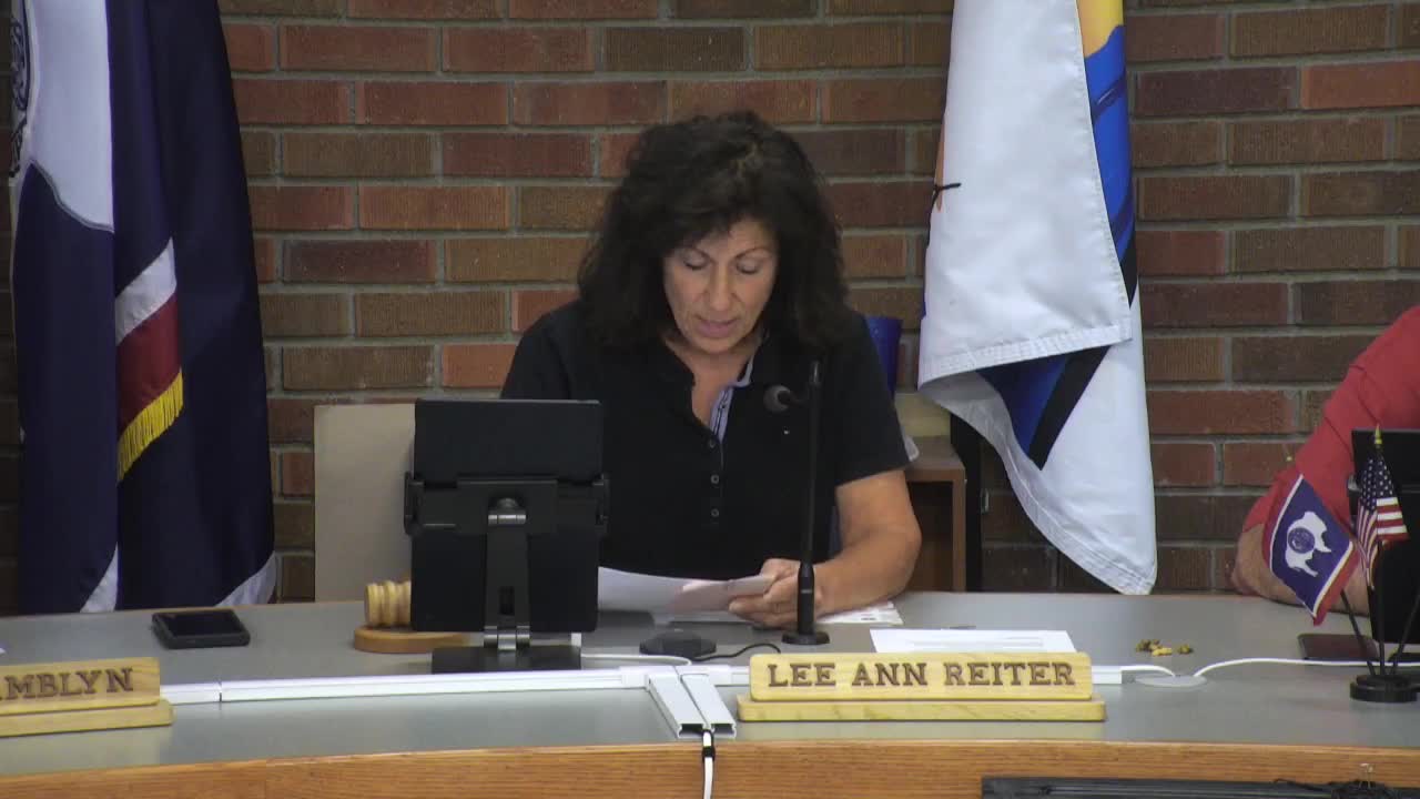 Council Member MacIsaac Moves to Approve Consent Calendar Without Public Opposition