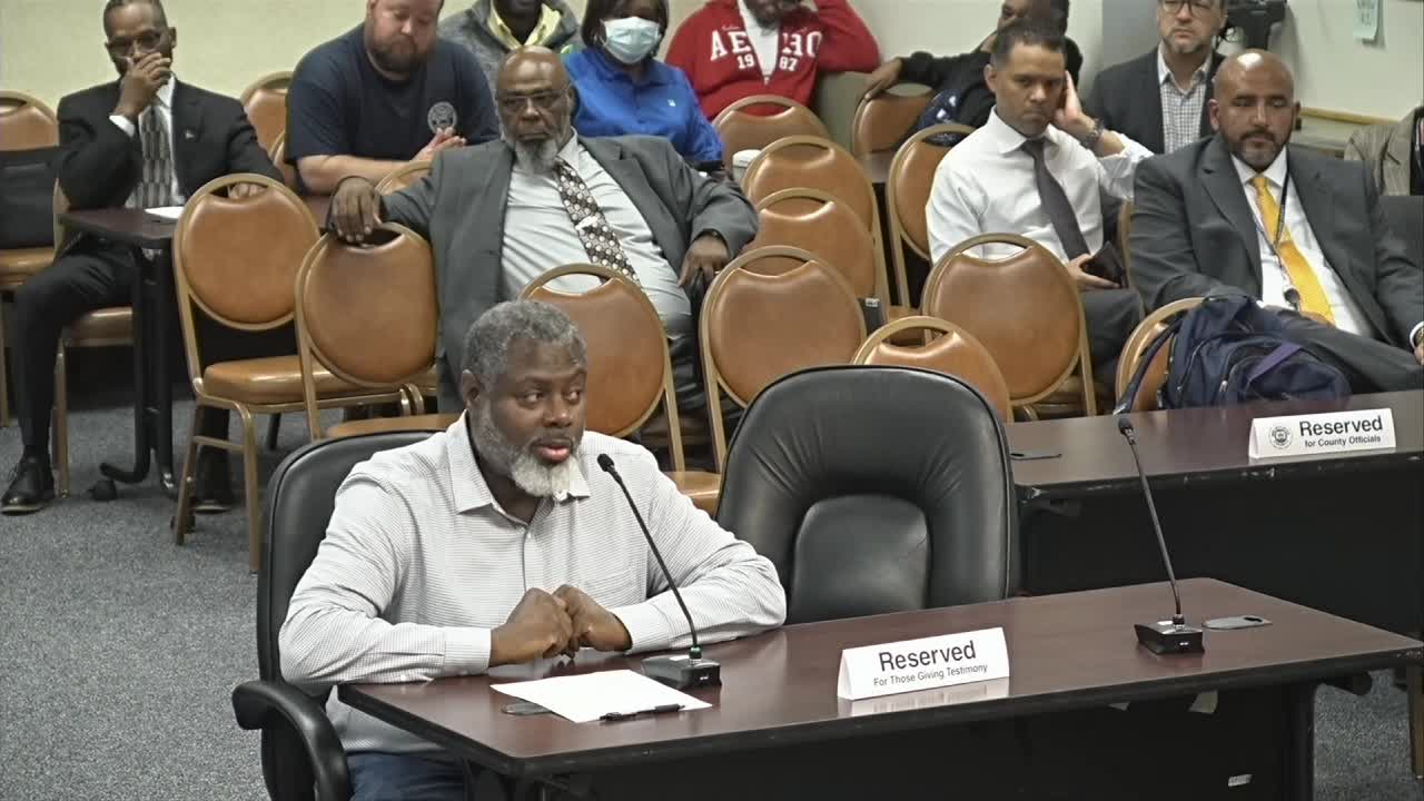 Kyle Handel criticizes Milwaukee farebox failures and advocates for fair enforcement