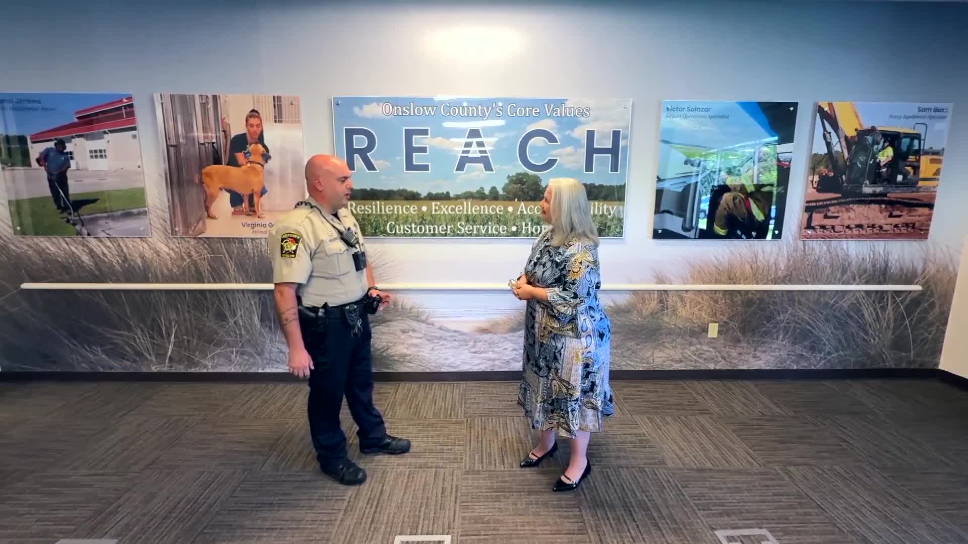 Onslow County Public Library promotes National Library Card Sign-up Month and fall programs