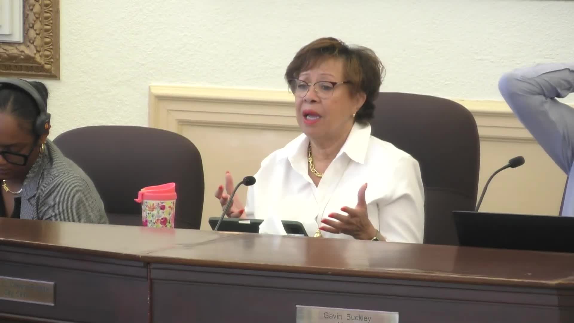 City Manager Discusses Funding for Annapolis Medical Insurance Program
