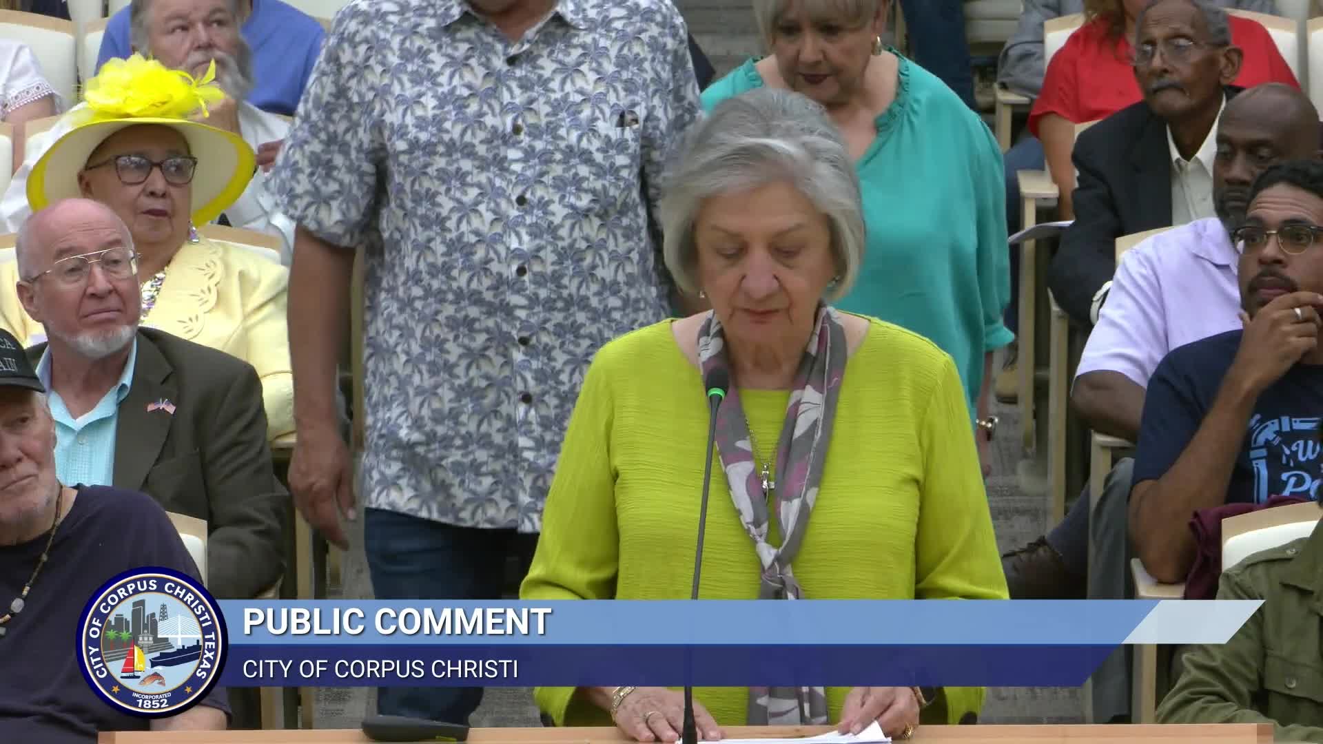 Residents Urge Corpus Christi Council to Repair 40-Year-Old Saint Dennis Street