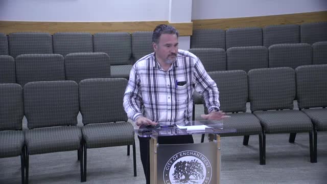 City Council Considers Traffic Solutions Amid School Drop-Off Challenges