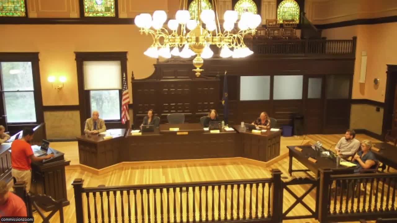 Leah Bernzon urges Douglas County to vote for tenant legal rights on October 1