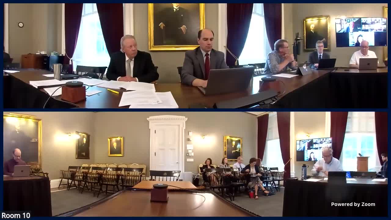 Committee signs supervised-billing Medicaid rule to clarify supervisee enrollment and remove five-year billing limit