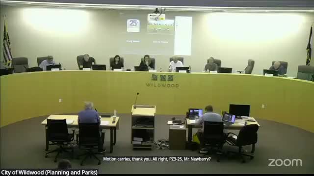 Wildwood delays decision on electronic message centers; staff to pursue middle ground with consultant