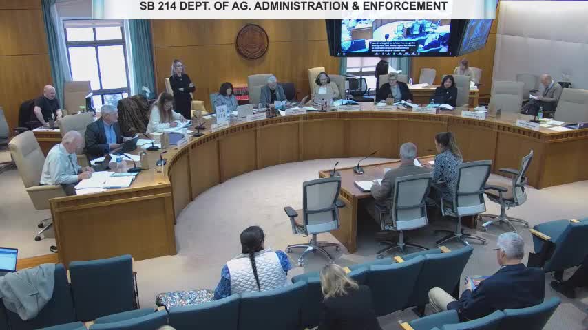 New Mexico Committee Approves Amendment to Support Commercial Beekeeping Regulations