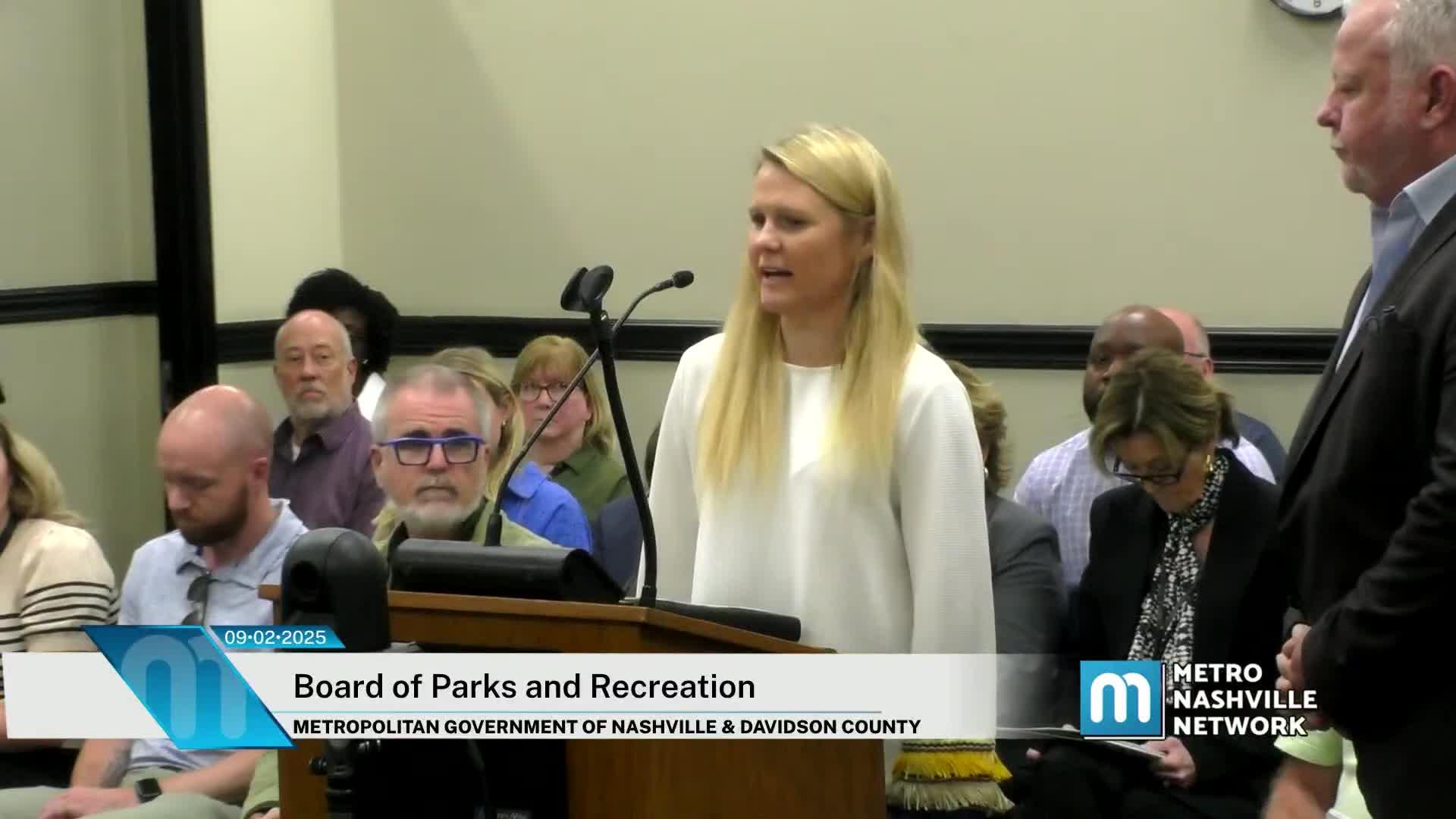 The cast of dollys christmas of many colors