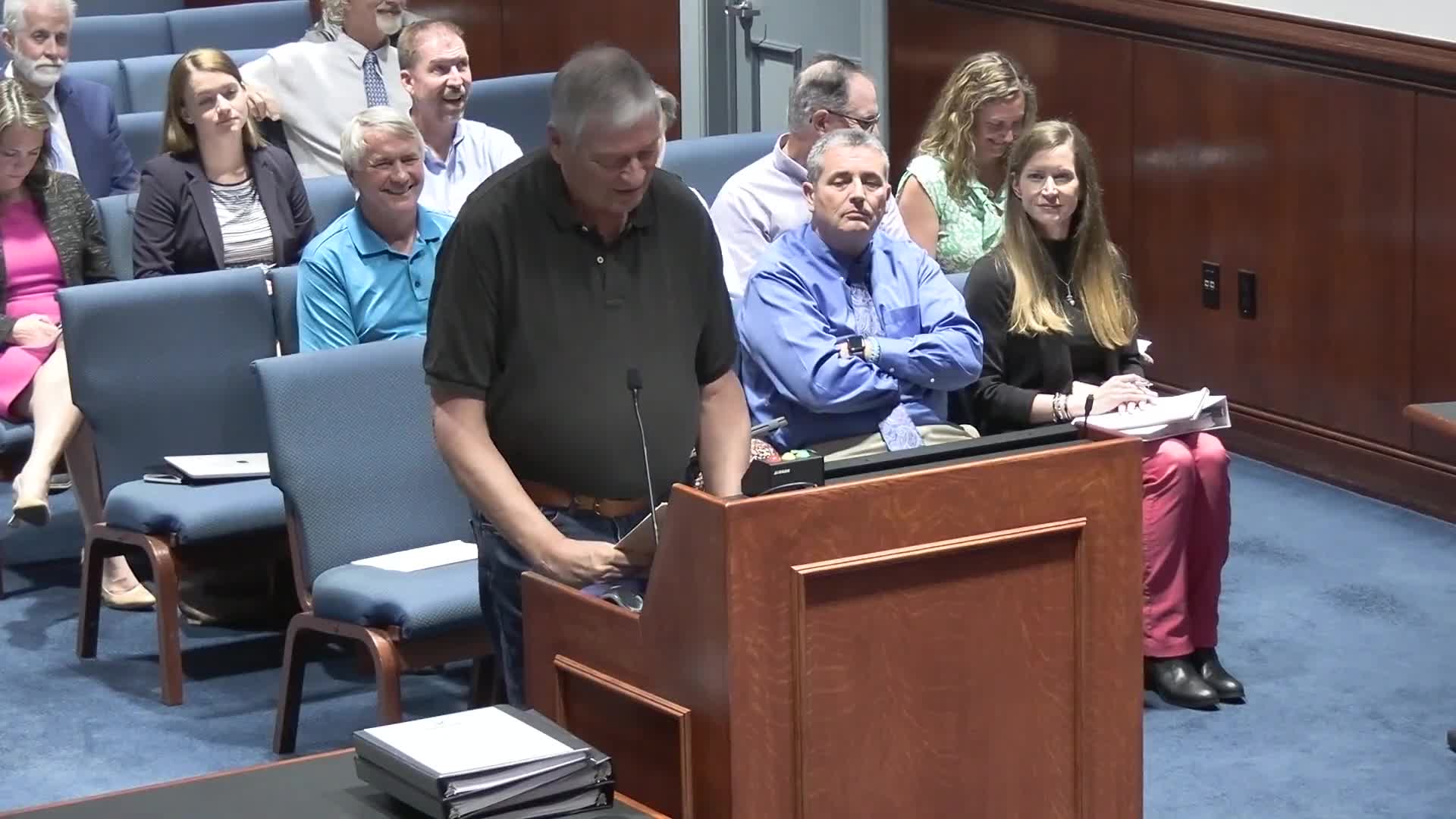 Resident urges county action on bright floodlights at maintenance building near Corolla airport