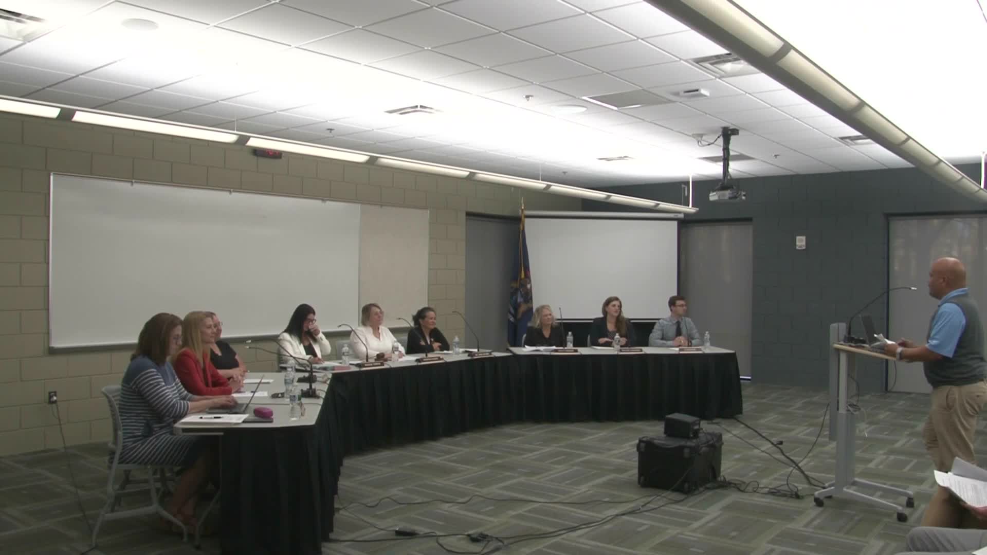 Collins Elementary Students Share Learning Experience at John Ball Zoo Lab