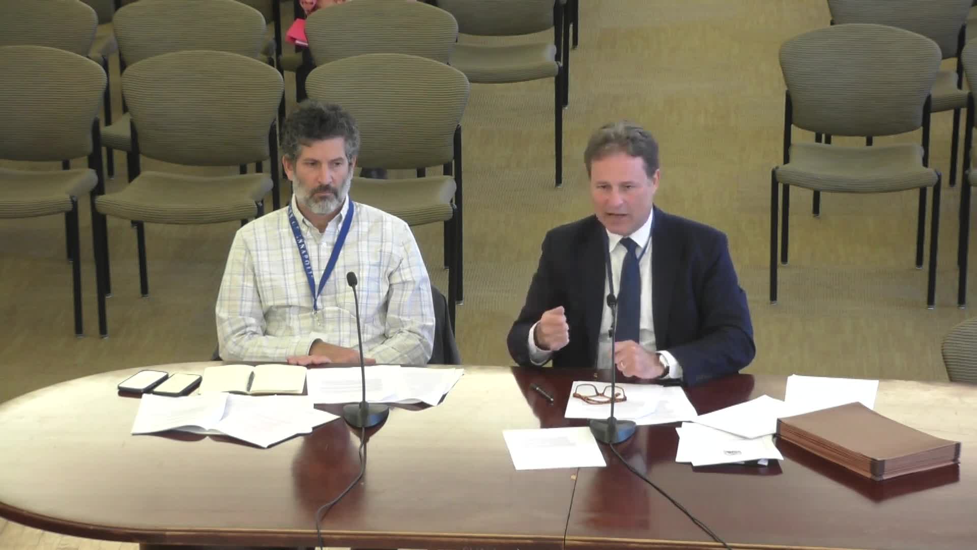 City Council Evaluates Zoning Changes for Annapolis Historic District Redevelopment