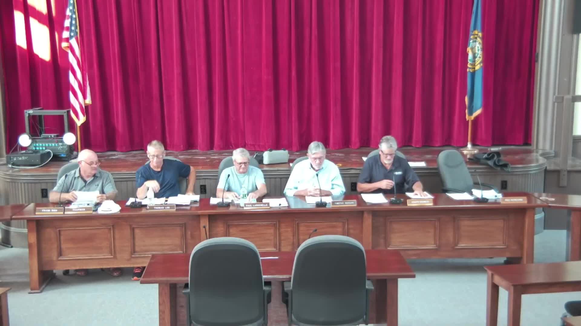 Alton ZBA denies continuance for contractor’s-yard application; applicant must reapply