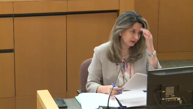 Summerlin proposal would remake private golf course, add 15 single‑family homes; staff backs most waivers