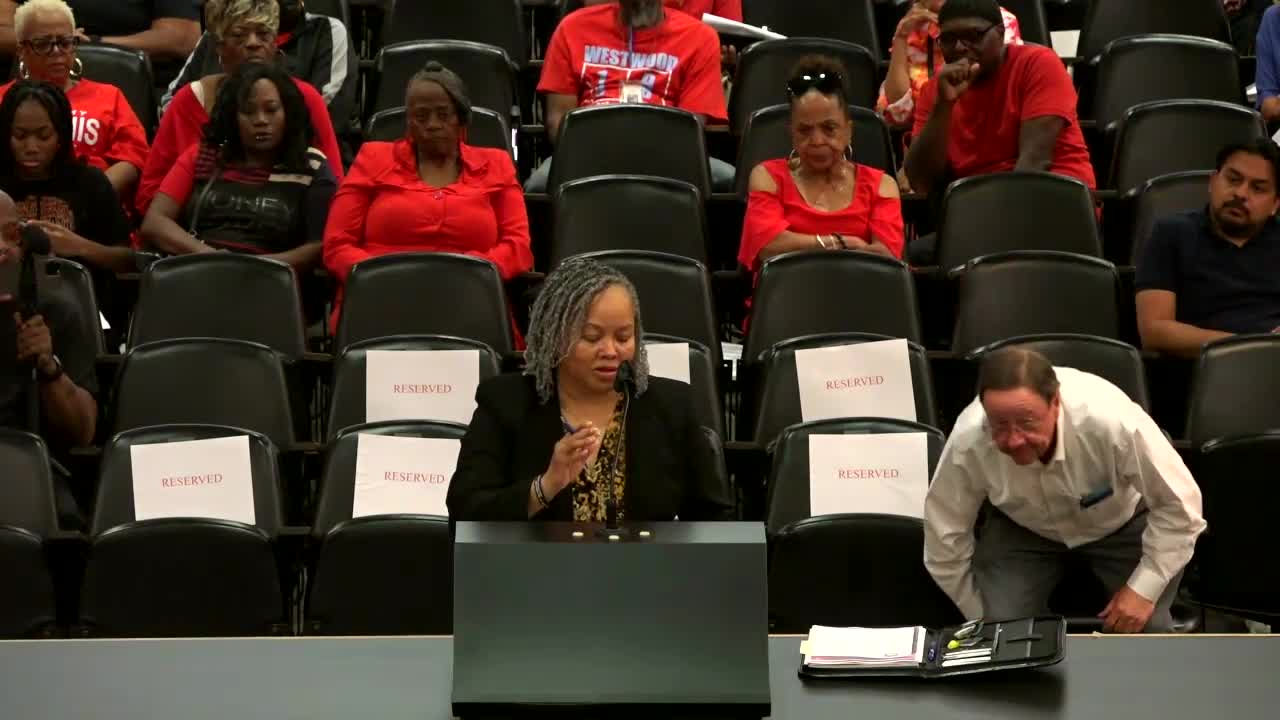 Community Leaders Oppose New Jail Proposal in New Chicago Due to Ethical Concerns