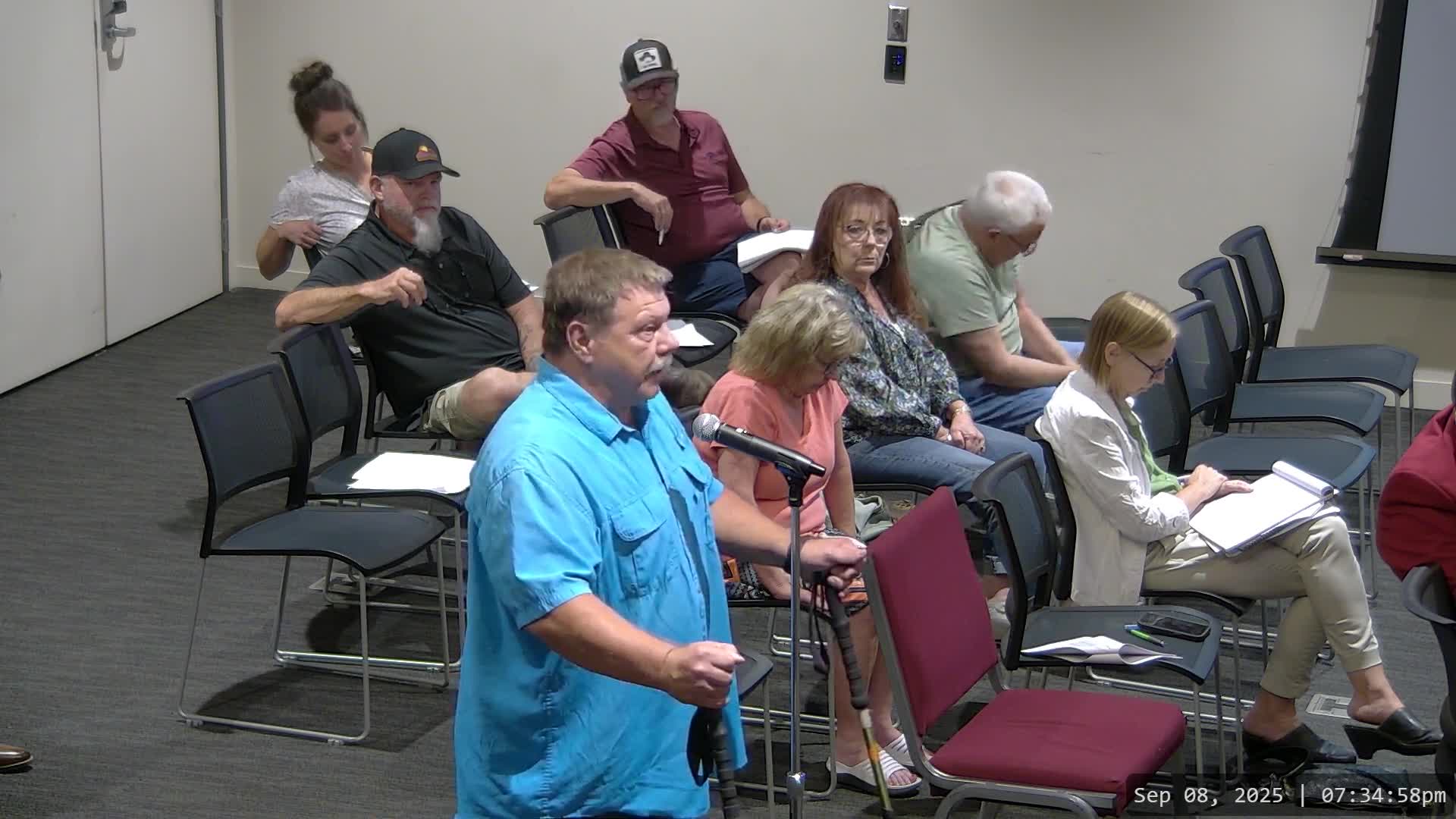 Charles Bell Challenges Lewiston's Water System Complexity Claim at Public Meeting