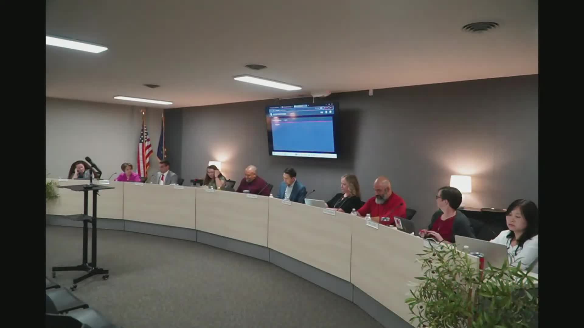 Indiana Public Hearing Opens On Teacher Compensation Bargaining Process