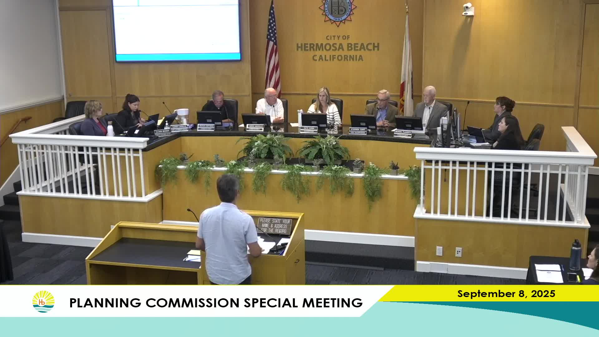 Developer Maurice Ruffo proposes parking strategy for new retail site in Hermosa Beach