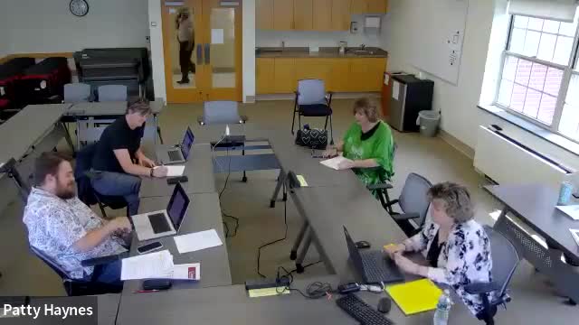 District adviser flags data‑privacy and model‑training concerns around classroom AI tools