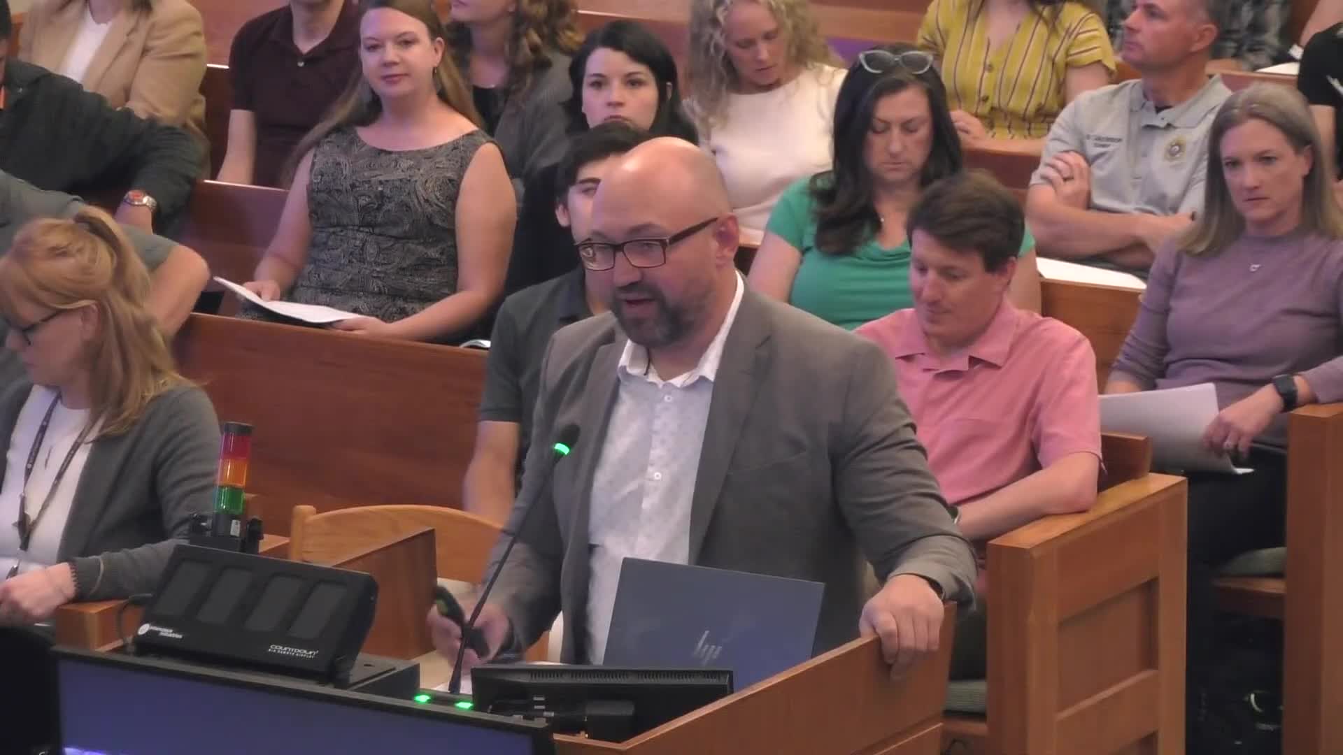 City Council Explores Revitalization Framework for South Broadway Project
