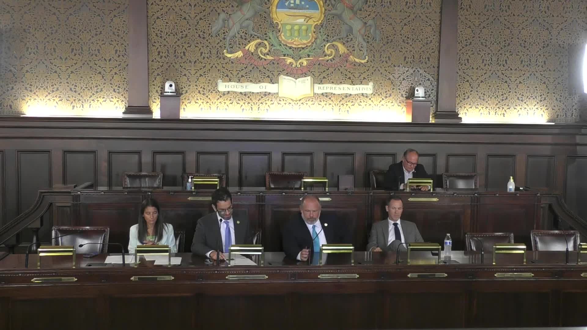 Rules Committee reports House Bill 1788 (Printer’s No. 2194) to the floor; passes 19-14