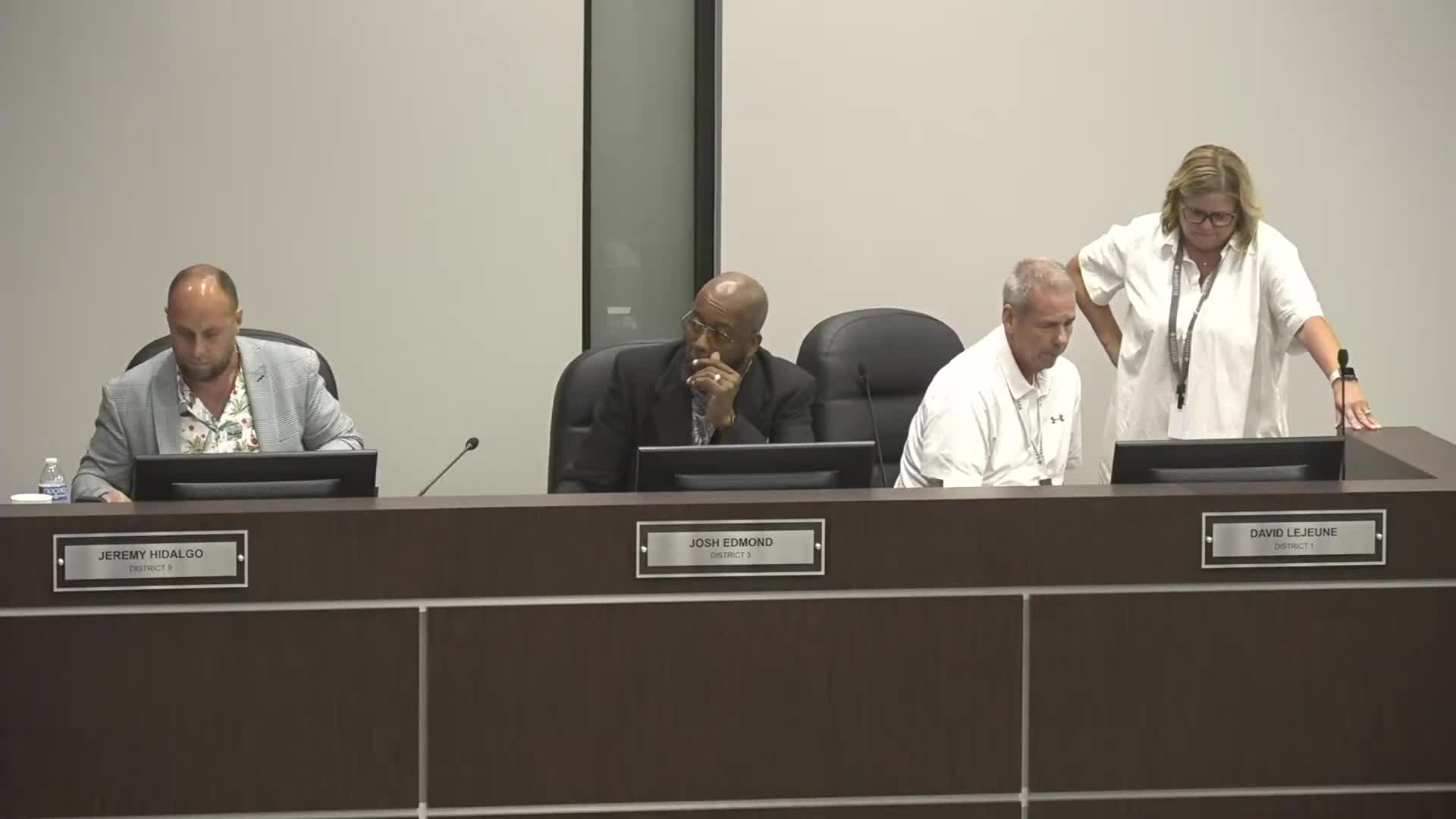 Superintendent outlines back-to-school plan, attendance crackdown; school year to start Aug. 7 with staggered A/B schedule