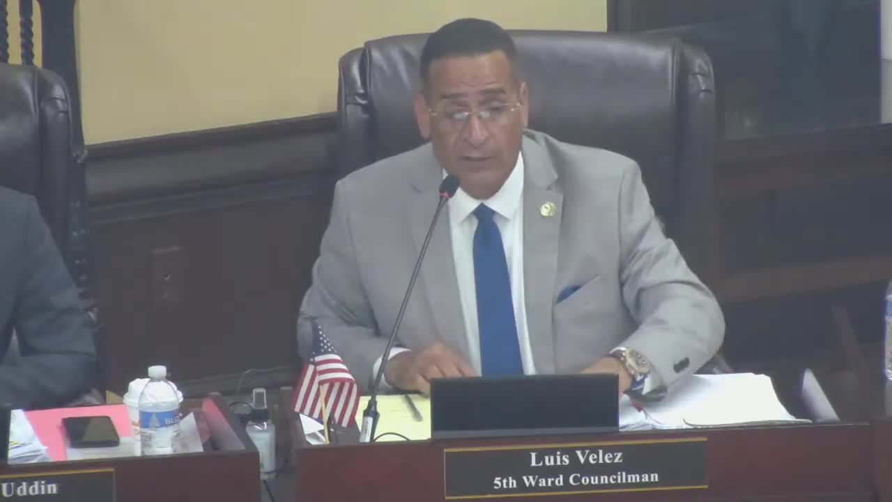 Councilman Mendez leads session on youth services and executive discussions in Paterson