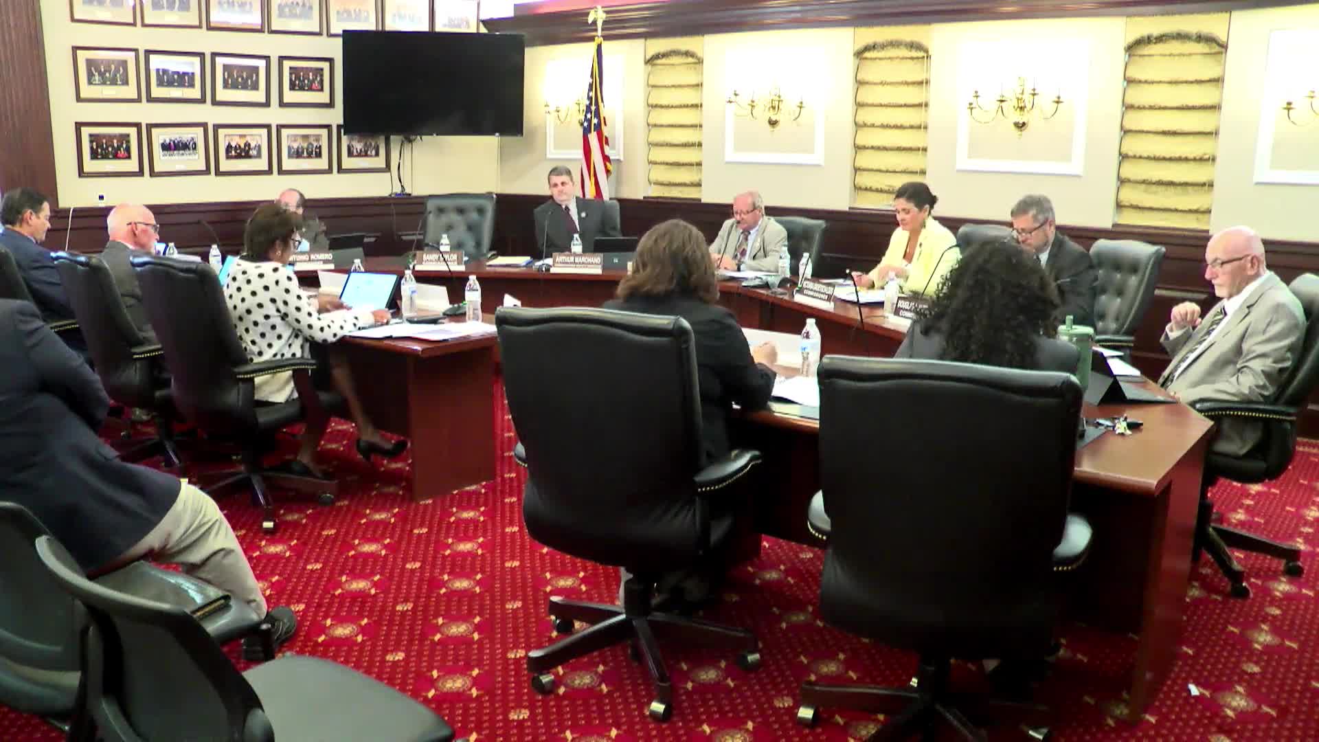 Cumberland County awards routing software contract for transit system; vendor supports future micro‑transit